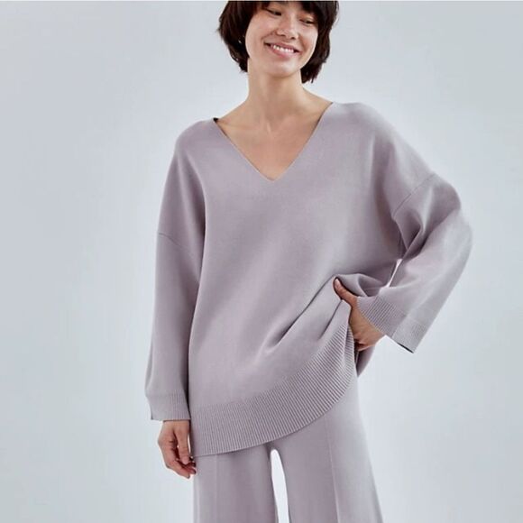 Wilfred lavender peachy soft souvenir sweater v neck size small ( size 1) - Picture 1 of 6